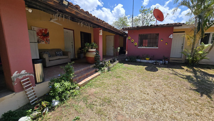 Exterior & Views 2, Palmerola Inn, Comayagua