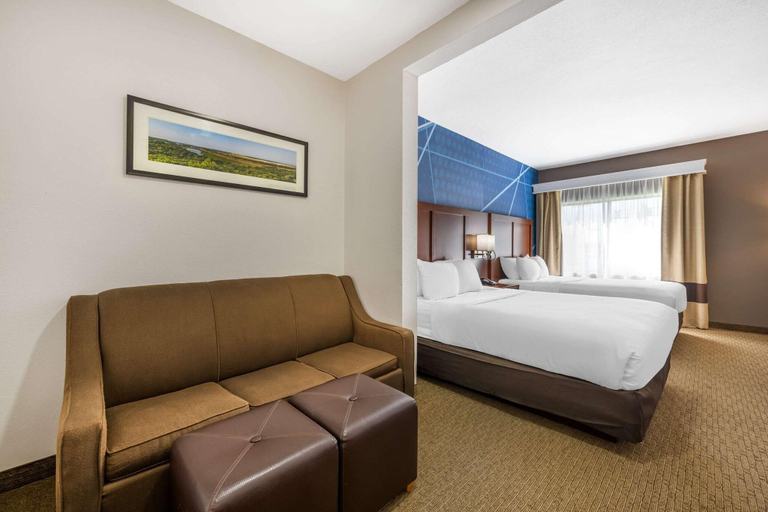 Bedroom 3, Comfort Suites Council Bluffs Area, Pottawattamie
