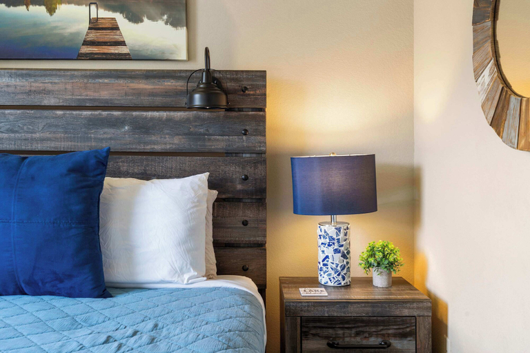 Bedroom 2, Nautical Nest on Taneycomo, Taney