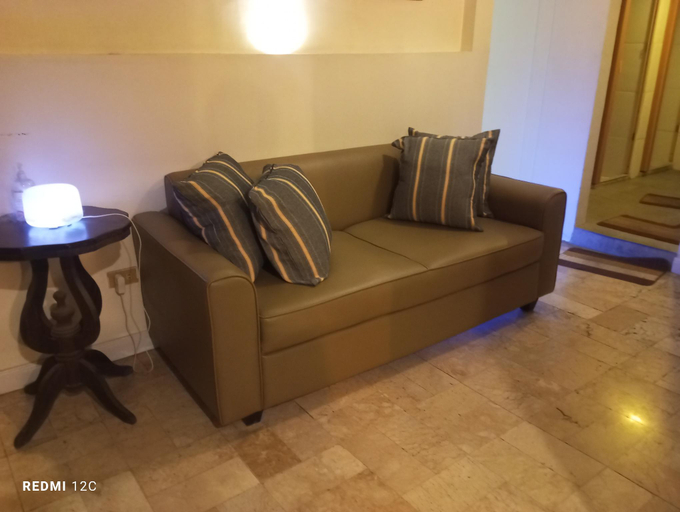 Public Area 2, Airport Hostel, Pasay City