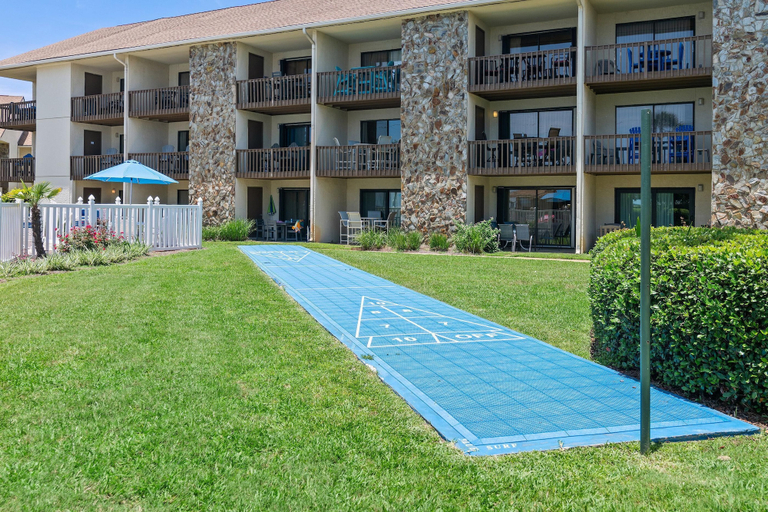 Exterior & Views 2, Blue Surf 7, Walton