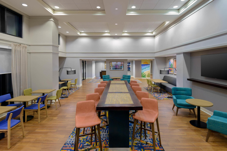 Food & Drinks 5, Hampton Inn & Suites Pensacola/Gulf Breeze, Santa Rosa