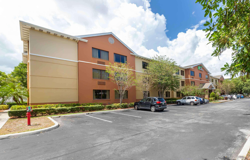 Exterior & Views 2, Extended Stay Deluxe FLD-Cypress Creek, Broward