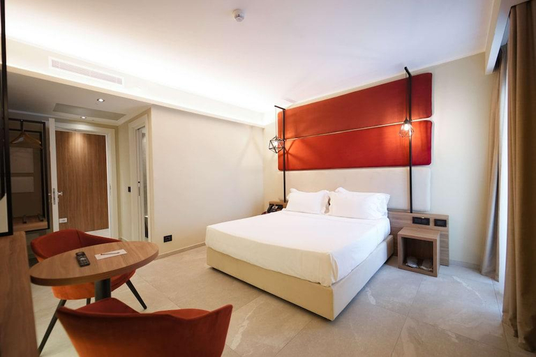 1, Sabaudia Hotel Spa, Latina