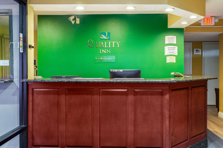 Public Area 2, Quality Inn Quincy - Tallahassee West, Gadsden