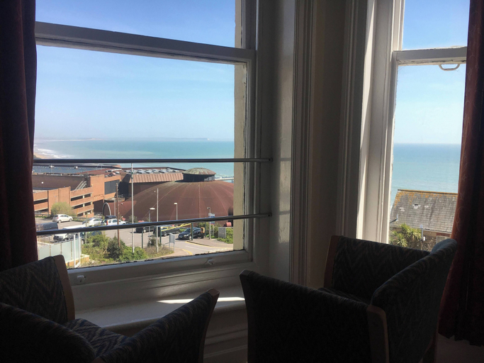 Others 5, Balmoral Hotel, Poole