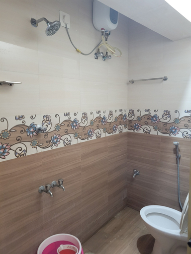 Bathroom 4, Hotel kaala Bairav Annex 1, Madurai
