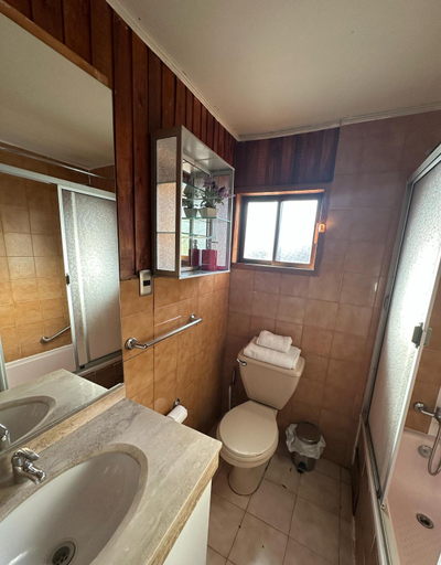 Bathroom 5, Hotel los maitenes, Cautín