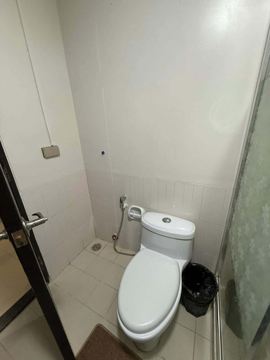 Bathroom 5, Alabang Condo by Lyre, Muntinlupa