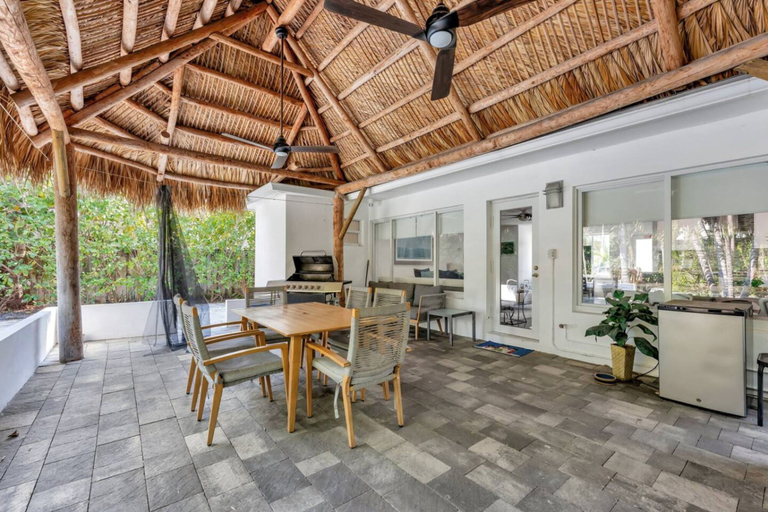 Room 4, Daddy House-victoria Park With Pool, Broward