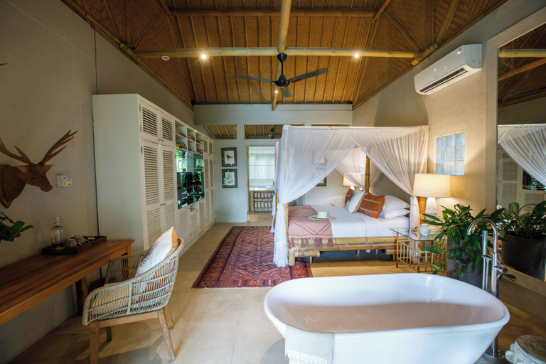 Bedroom 12