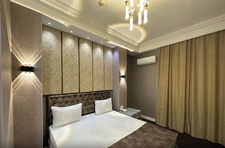 Bedroom 5, Amber Hotel, Baku