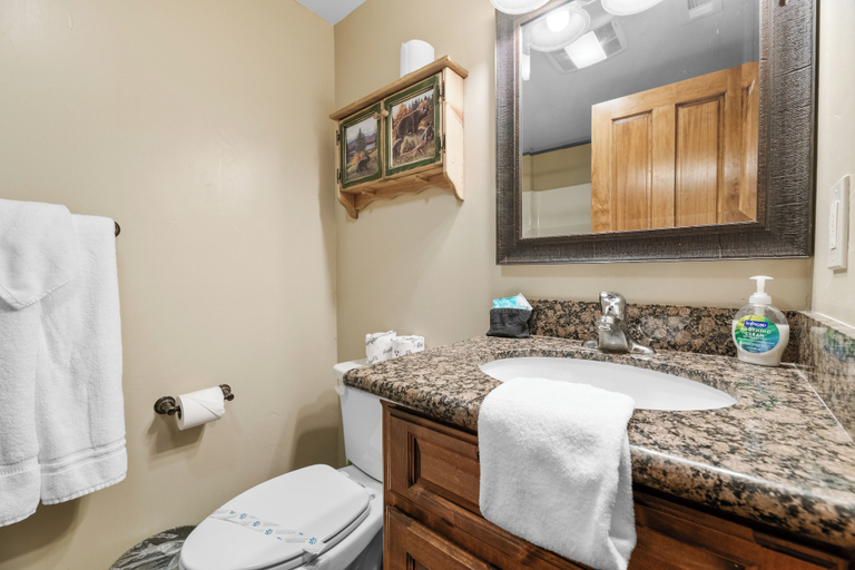 Bathroom 3, Hope Haven, San Bernardino