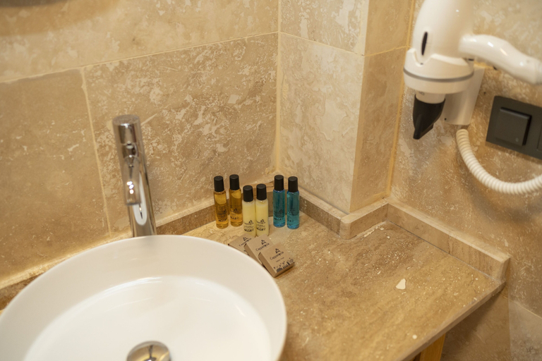 Bathroom 5, Sv Valinor Stone House, Nevşehir