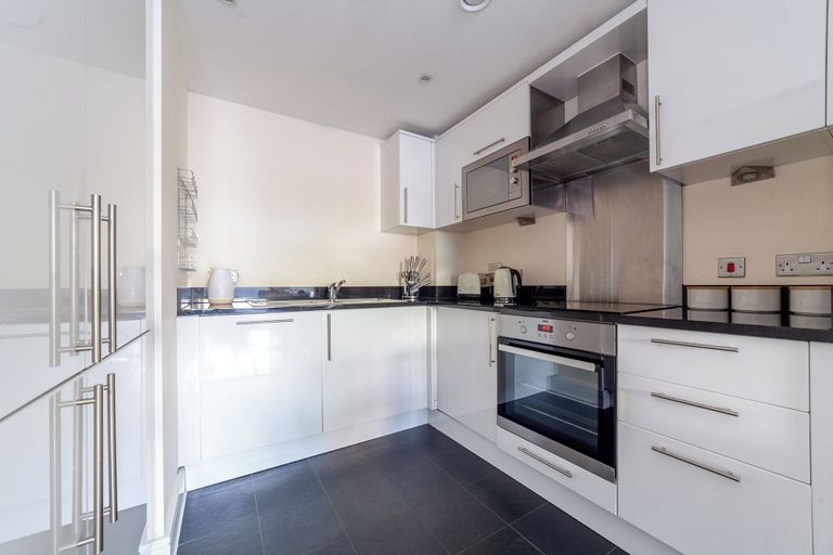 Others 4, Cosy 1 Bed Flat in Greenwich, London