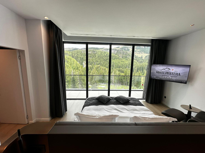 Bedroom 3, Hotel Pestera Wellness & Spa, Moroeni