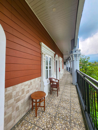 balcony 19