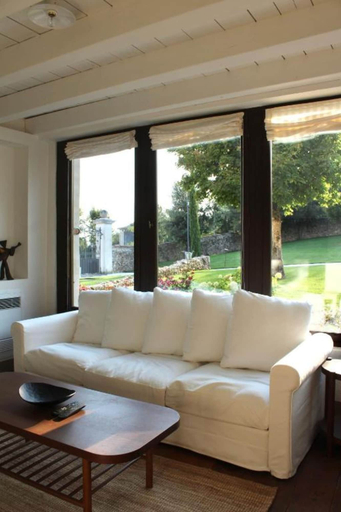 Others 5, Villa Trieste M, Treviso