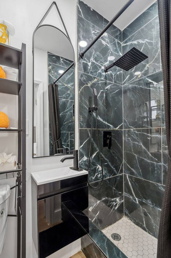 Bathroom 5, Casa Roselle 1 in Hollywood, Broward