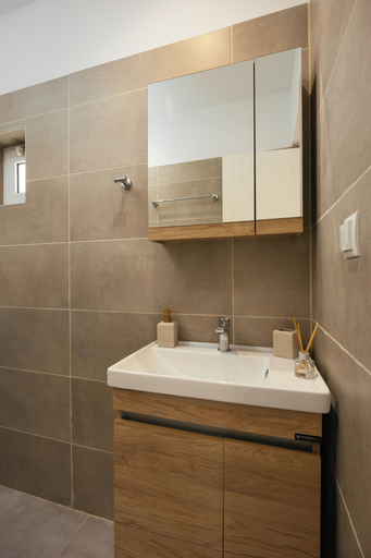 Bathroom 3, Mountain Dream, Crete