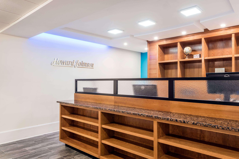 Public Area 2, Howard Johnson by Wyndham Quincy/Boston, Norfolk