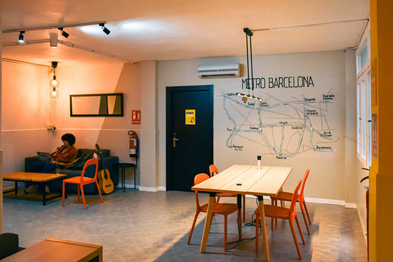 Food & Drinks 2, Onefam Les Corts, Barcelona