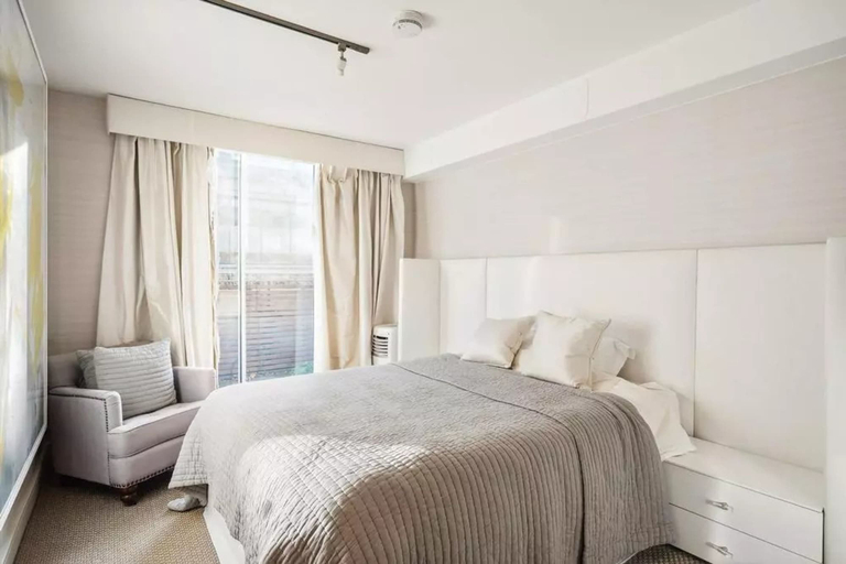 Room 2, Luxurious 3-bed 2-bath Apartment in Belgravia, London