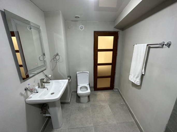 Bathroom 3, Friendly Hotel, Yerevan