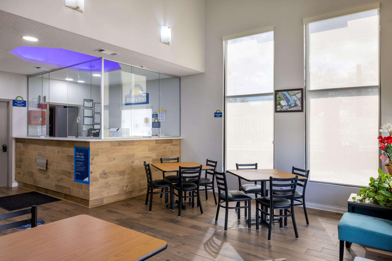 Public Area 2, Days Inn by Wyndham Jackson, Butts