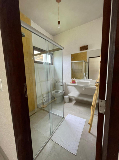 Bathroom 3, Carrapicho Patacho com Piscina Privativa, Porto de Pedras