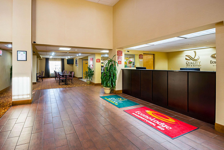 Public Area 2, Quality Inn & Suites Hagerstown, Washington