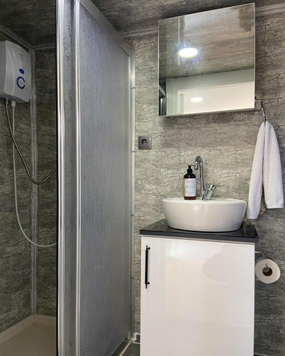 Bathroom, MIYA GARDEN YALIKAVAK TINY HOUSE HOTEL Bodrum, Bodrum