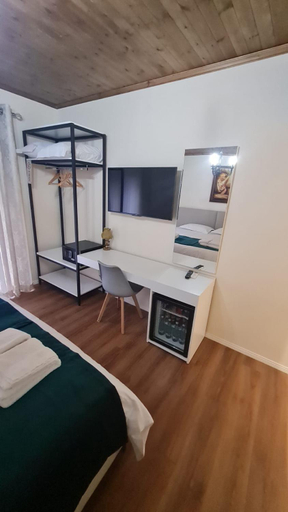 Bedroom 4, Bujtina 31, Korçës