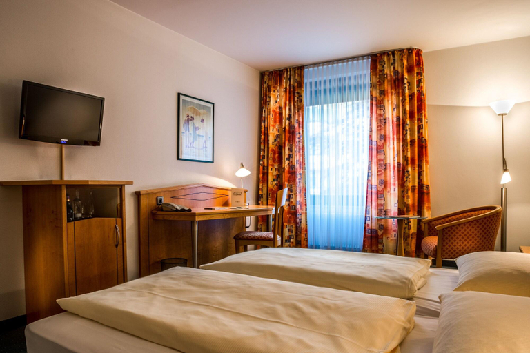 Bedroom 3, TOP CityLine Panorama Harburg, Hamburg