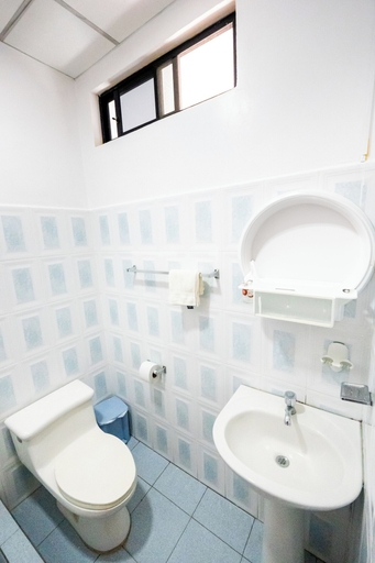 Bathroom 4, Hotel Mar Azul, San Cristóbal