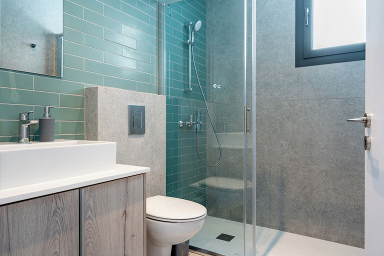 Bathroom 3, Solenne Stylish 2-BR Apt in Larnaca, Larnaca