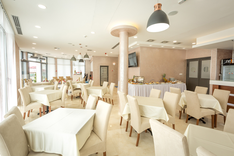 Food & Drinks 5, Hotel Mar Garni, Belgrade
