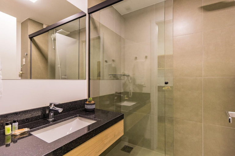 Bathroom 2, Go 24 By My Way, Porto Alegre