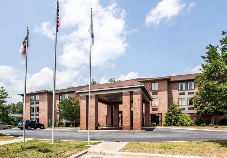 Exterior & Views 2, Comfort Inn & Suites Lenoir Hwy 321, Caldwell