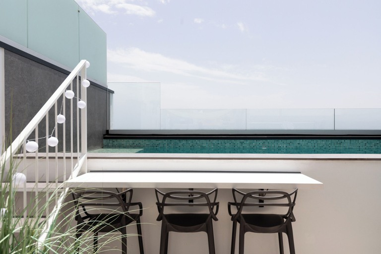 Others 5, Luxury Townhouse with Pool & Ocean View, Málaga