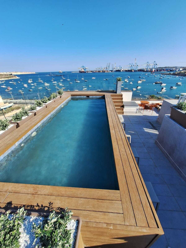 Sport & Beauty 4, South32 Hotel