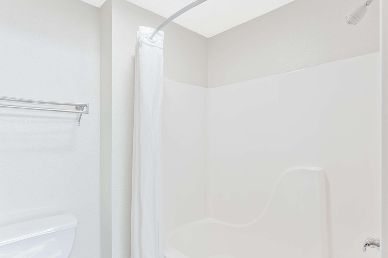 Bathroom 4, Super 8 by Wyndham Cloverdale IN, Putnam