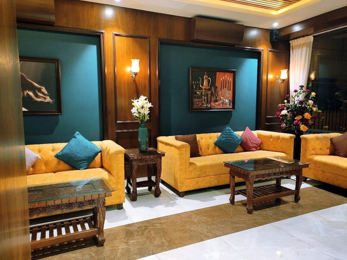Others 5, Chaitanya Executive, Pune