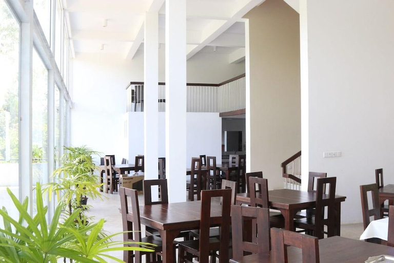 Food & Drinks 3, Lilara Hills - Diyatalawa, Haputale