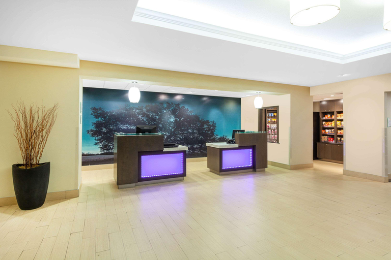 Public Area 2, La Quinta Inn & Suites by Wyndham Midland North, Midland
