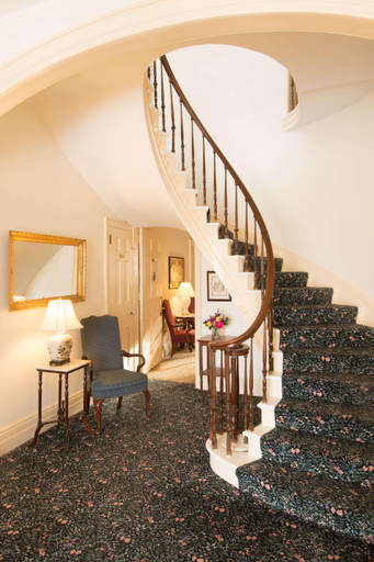 Public Area 3, Middlebury Inn, Addison