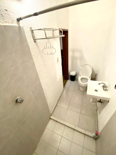 Bathroom 3, RMS Hostal - Condesa, Mexico City