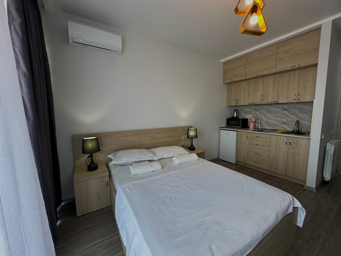 Bedroom 3, Aparthotel Greenhouse, Kobuleti