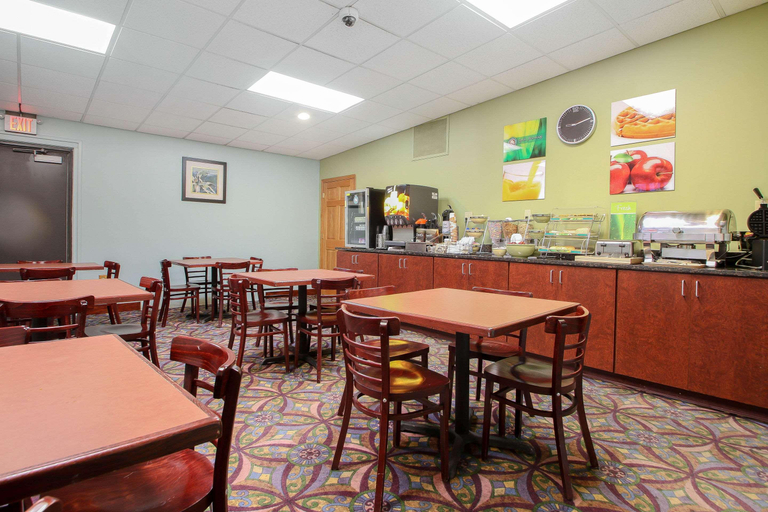 Others 4, Comfort Inn Beaver Dam, Dodge