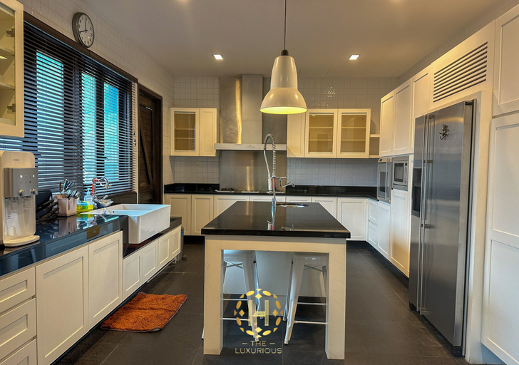 Others 5, The Luxurious 1 Grand Bali, Johor Bahru, Johor Bahru